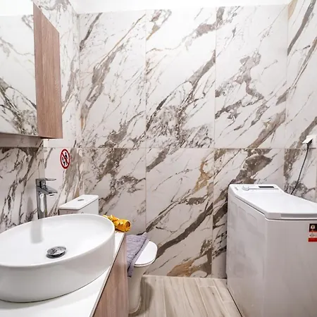 Mitropolis Places * Corfu (city)