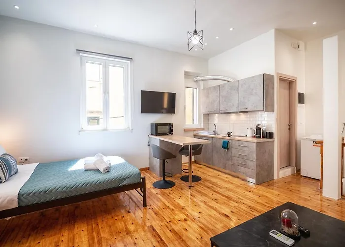 Mitropolis Places Apartment